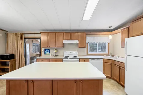 114 Donald Drive Goffstown NH 03045