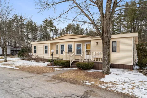 114 Donald Drive Goffstown NH 03045