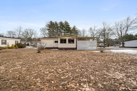 114 Donald Drive Goffstown NH 03045