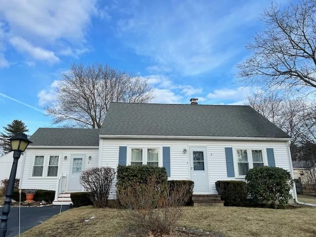 5 Beatrice Lane Hampton NH 03842