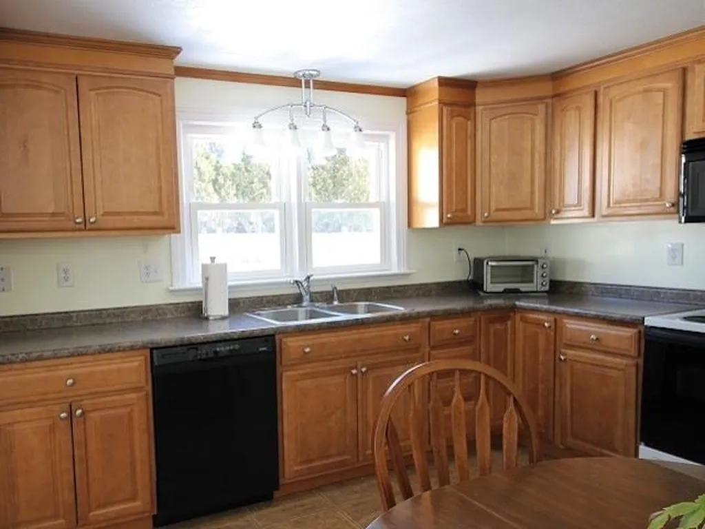 5 Beatrice Lane Hampton NH 03842