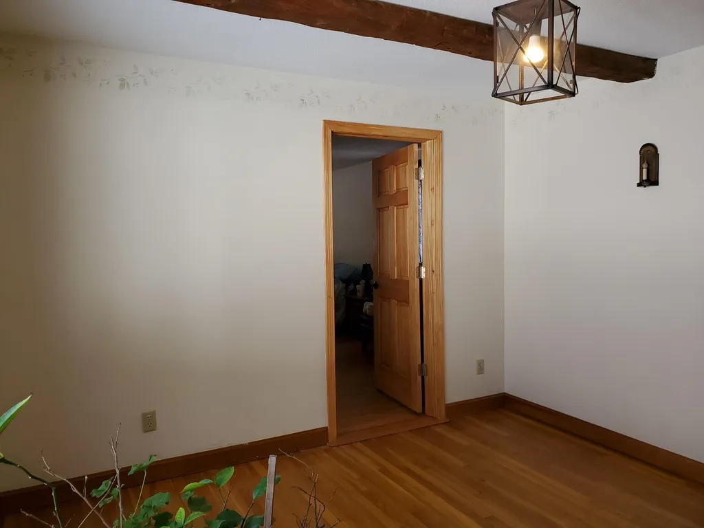 10 Waverly Street Franklin NH 03235