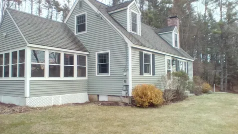 10 Waverly Street Franklin NH 03235