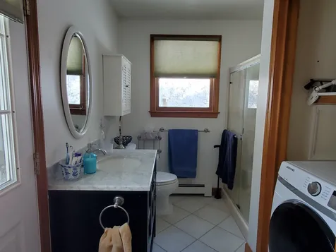 10 Waverly Street Franklin NH 03235