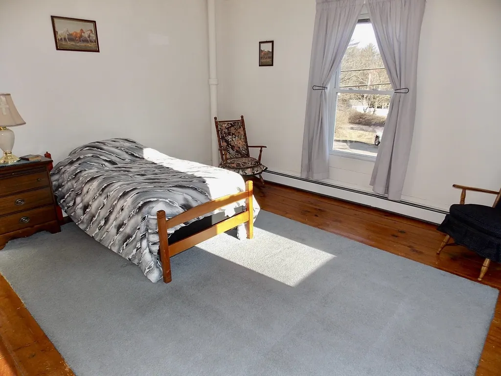 95 Henry Bridge Road Goffstown NH 03045