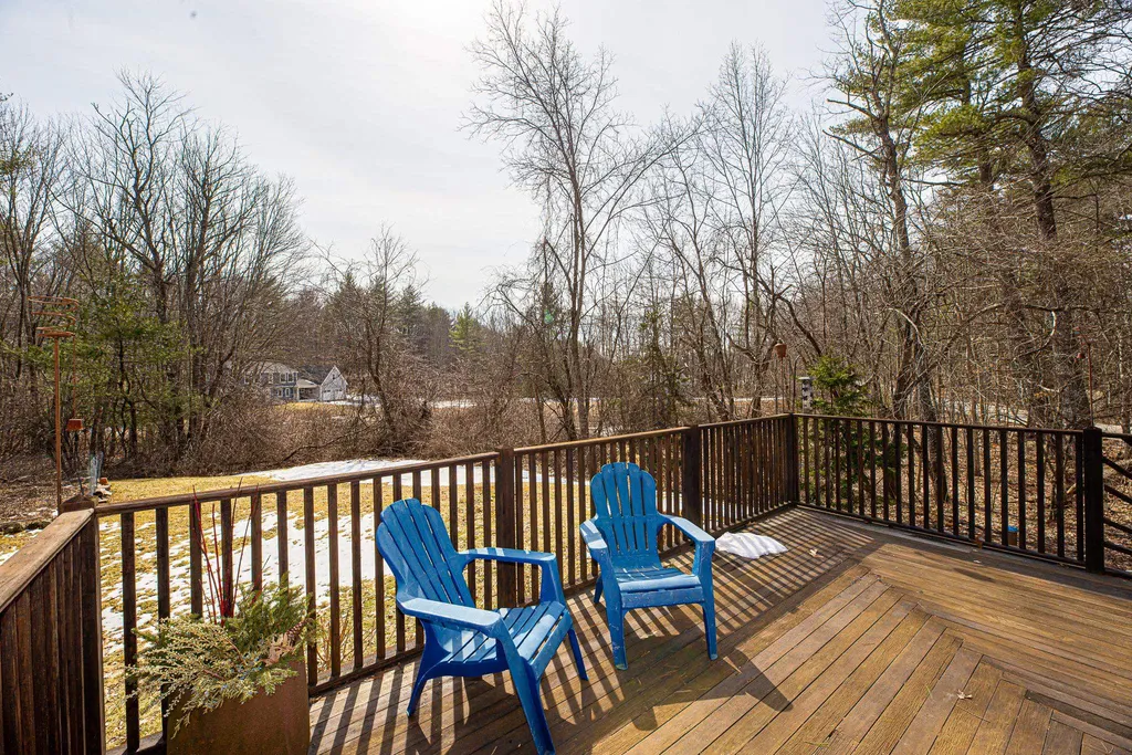 122 Dame Road Durham NH 03824