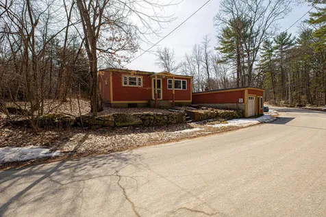 122 Dame Road Durham NH 03824