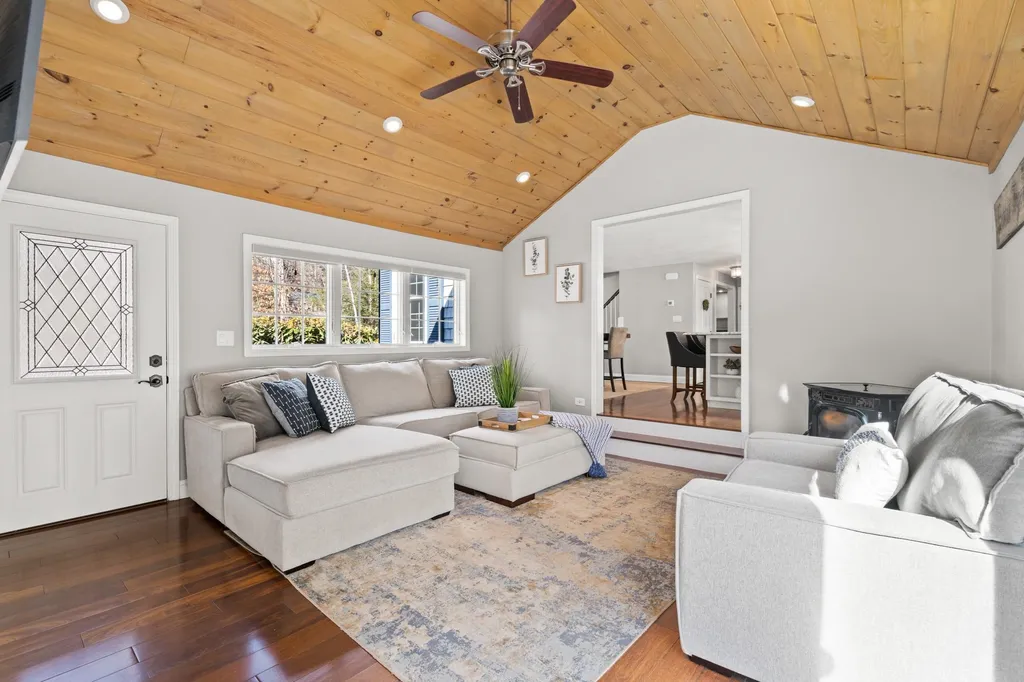 50 Londonderry Road Windham NH 03087