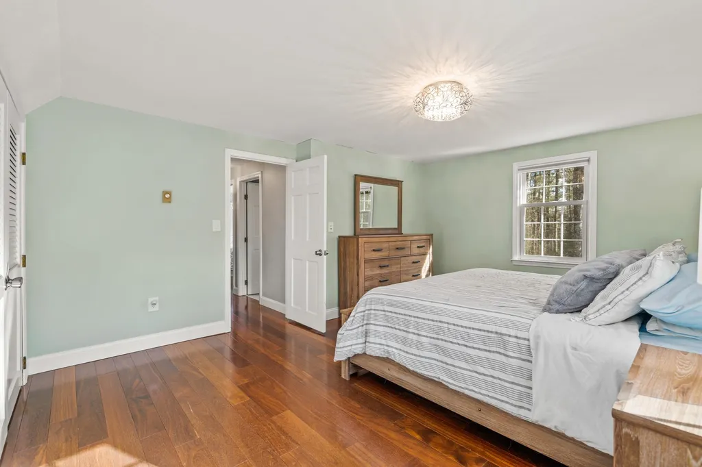 50 Londonderry Road Windham NH 03087