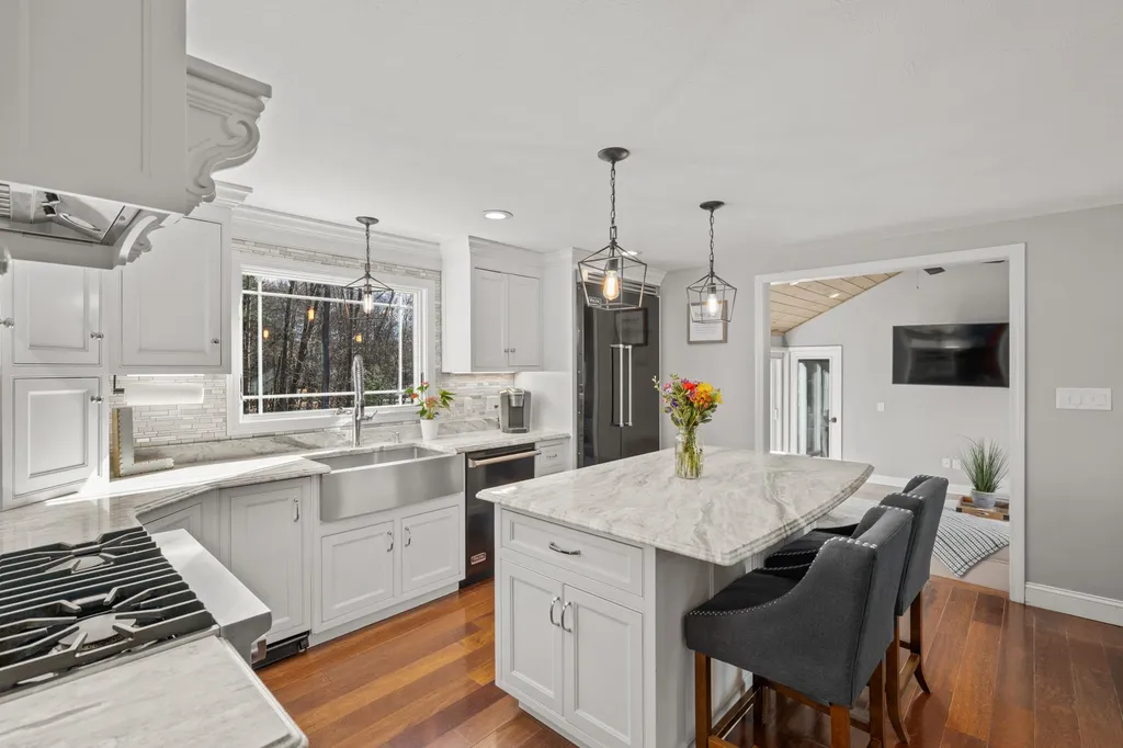 50 Londonderry Road Windham NH 03087