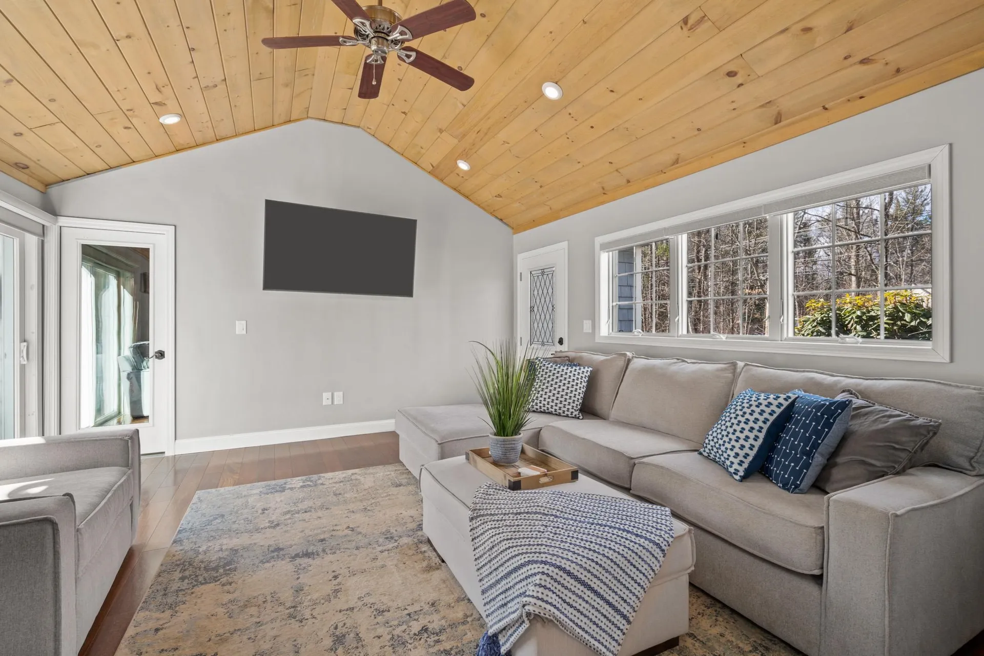 50 Londonderry Road Windham NH 03087