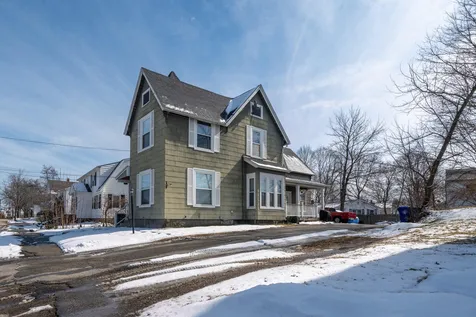 685 Hanover Street Manchester NH 03104