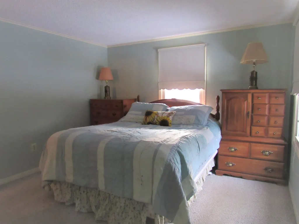 29 Crestwood Drive Gorham NH 03581