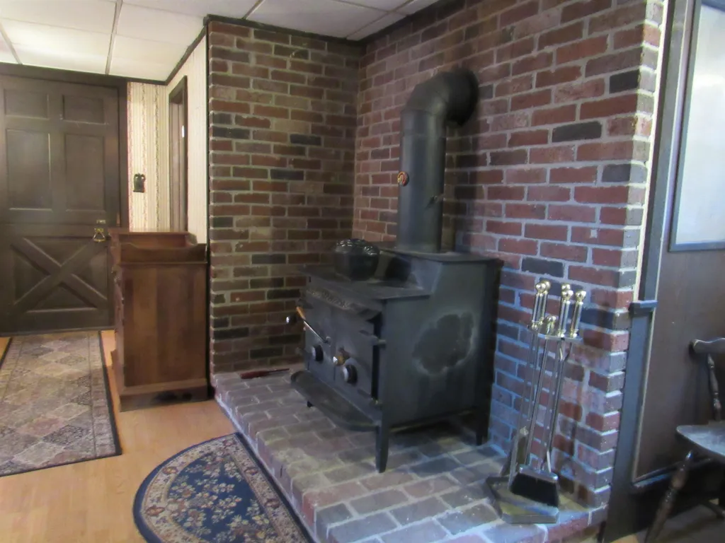 29 Crestwood Drive Gorham NH 03581