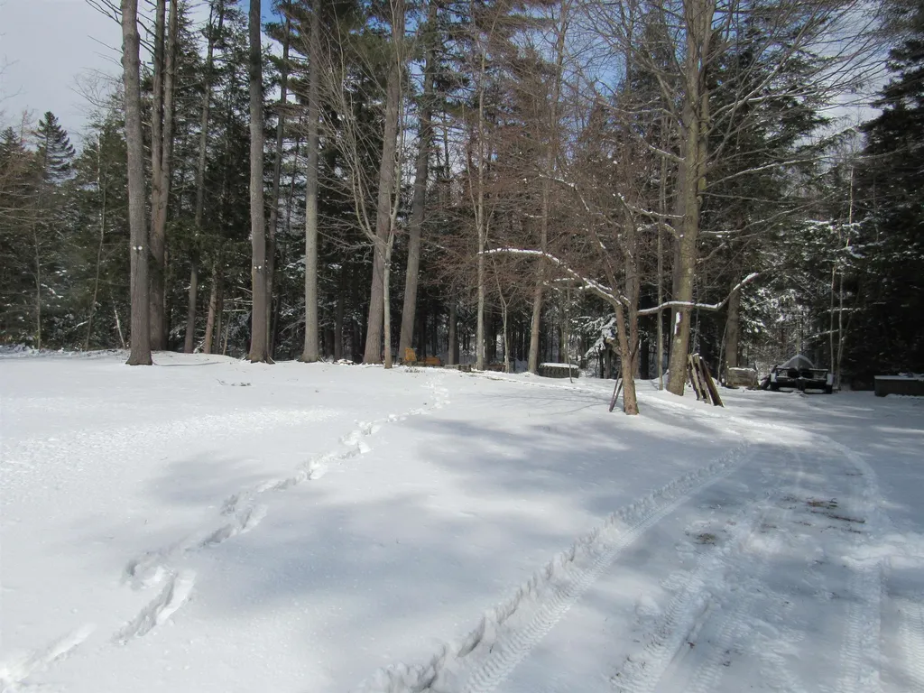29 Crestwood Drive Gorham NH 03581