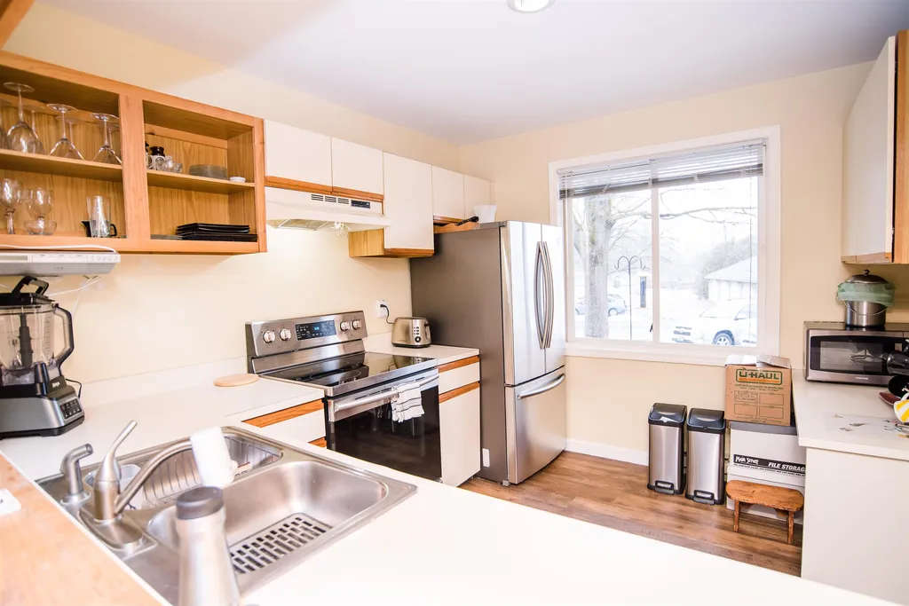 21 Overlook Drive South Burlington VT 05403