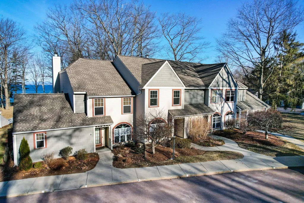 107 Northshore Drive Burlington VT 05408