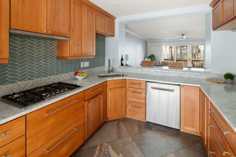 107 Northshore Drive Burlington VT 05408