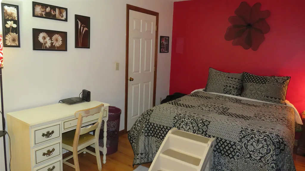 5-9 Washington Street Goffstown NH 03045