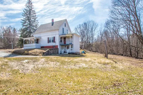 23 Prospect Street Lancaster NH 03584