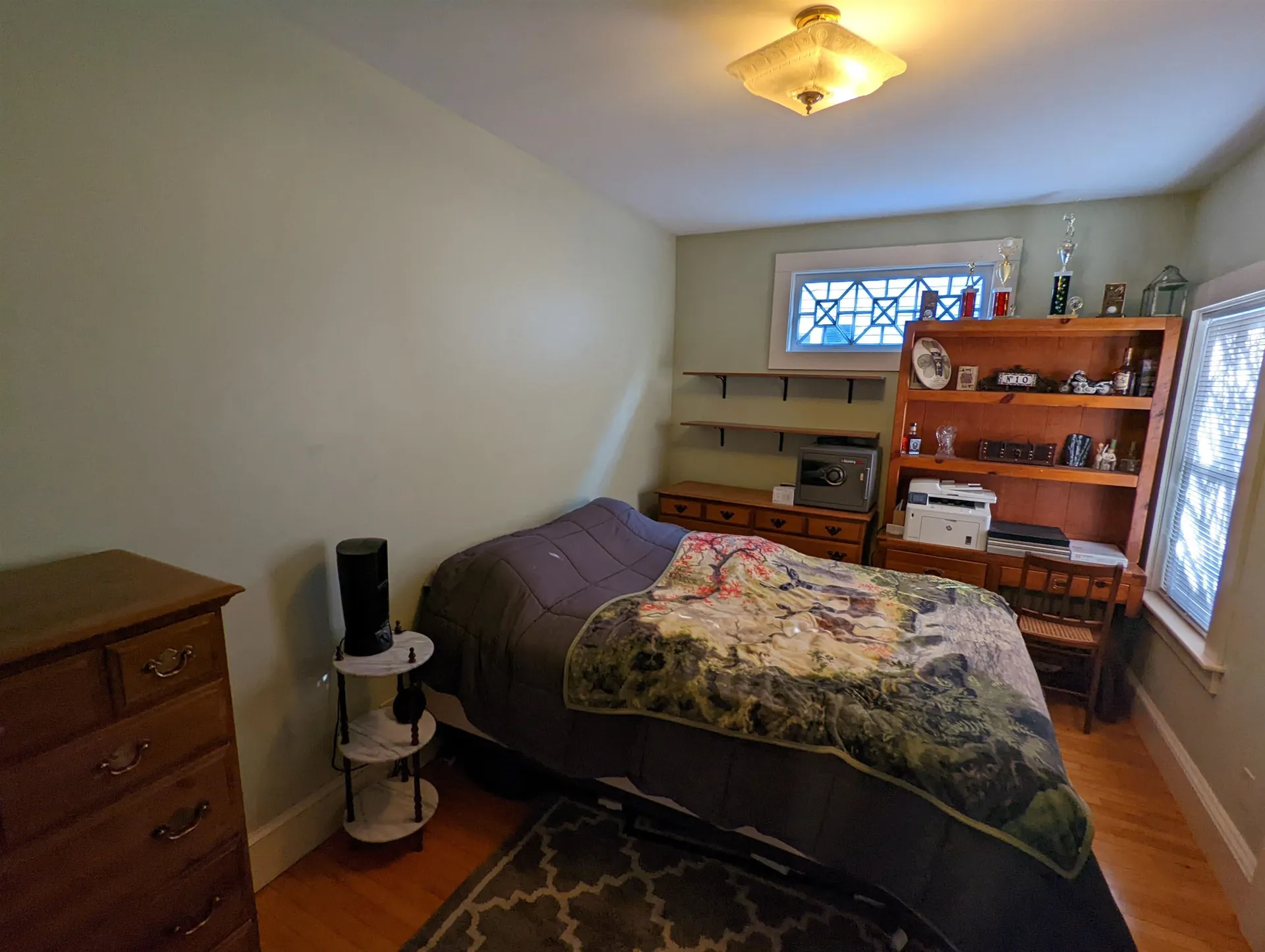 10 Fairmount Street Nashua NH 03064