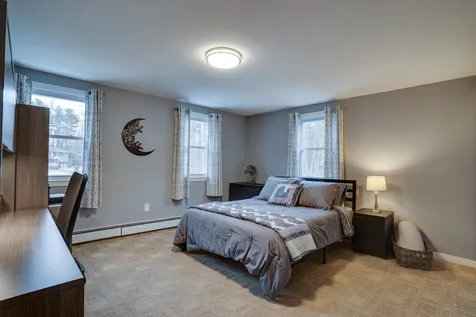 10 Glendale Circle Plaistow NH 03865