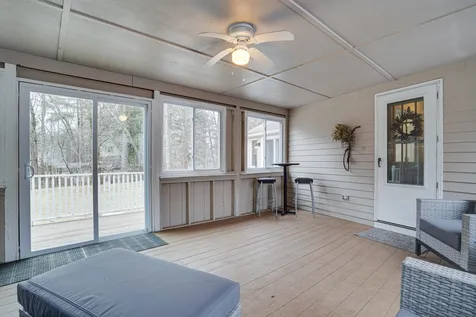 10 Glendale Circle Plaistow NH 03865