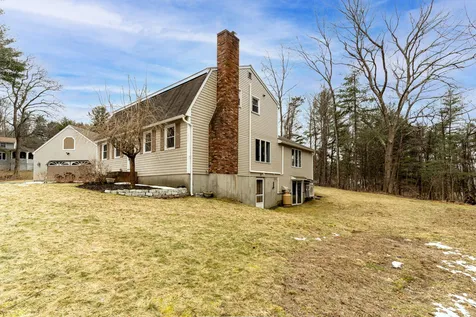 10 Glendale Circle Plaistow NH 03865