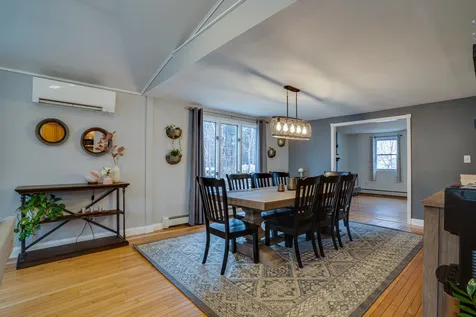 10 Glendale Circle Plaistow NH 03865