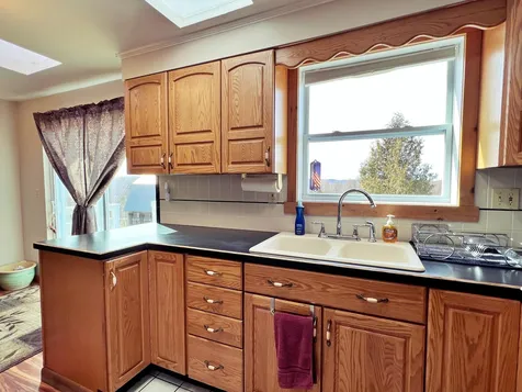 1913 Dexter Mountain Road Glover VT 05839
