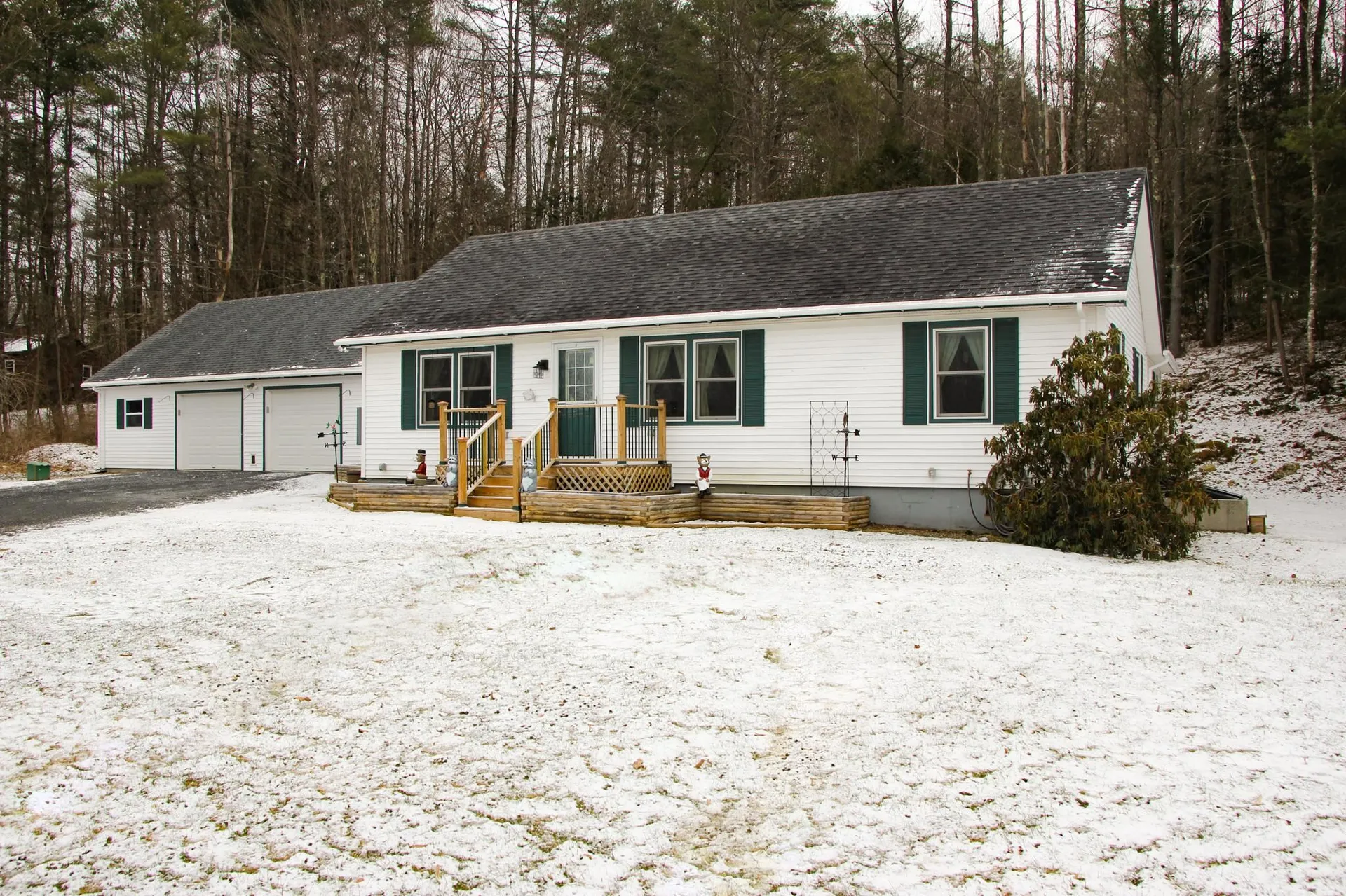 256 River Road Piermont NH 03779