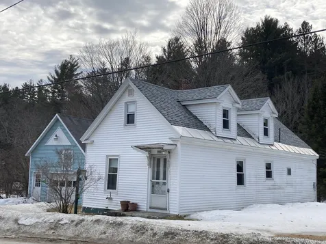 1193 Old Route 25 Rumney NH 03266