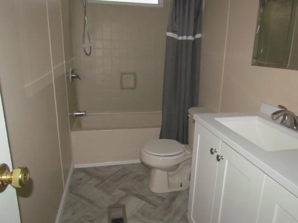 99 Pine Ridge Road Loudon NH 03307