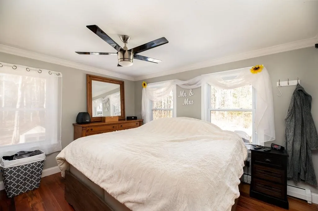 11 Rotterdam Drive Litchfield NH 03052