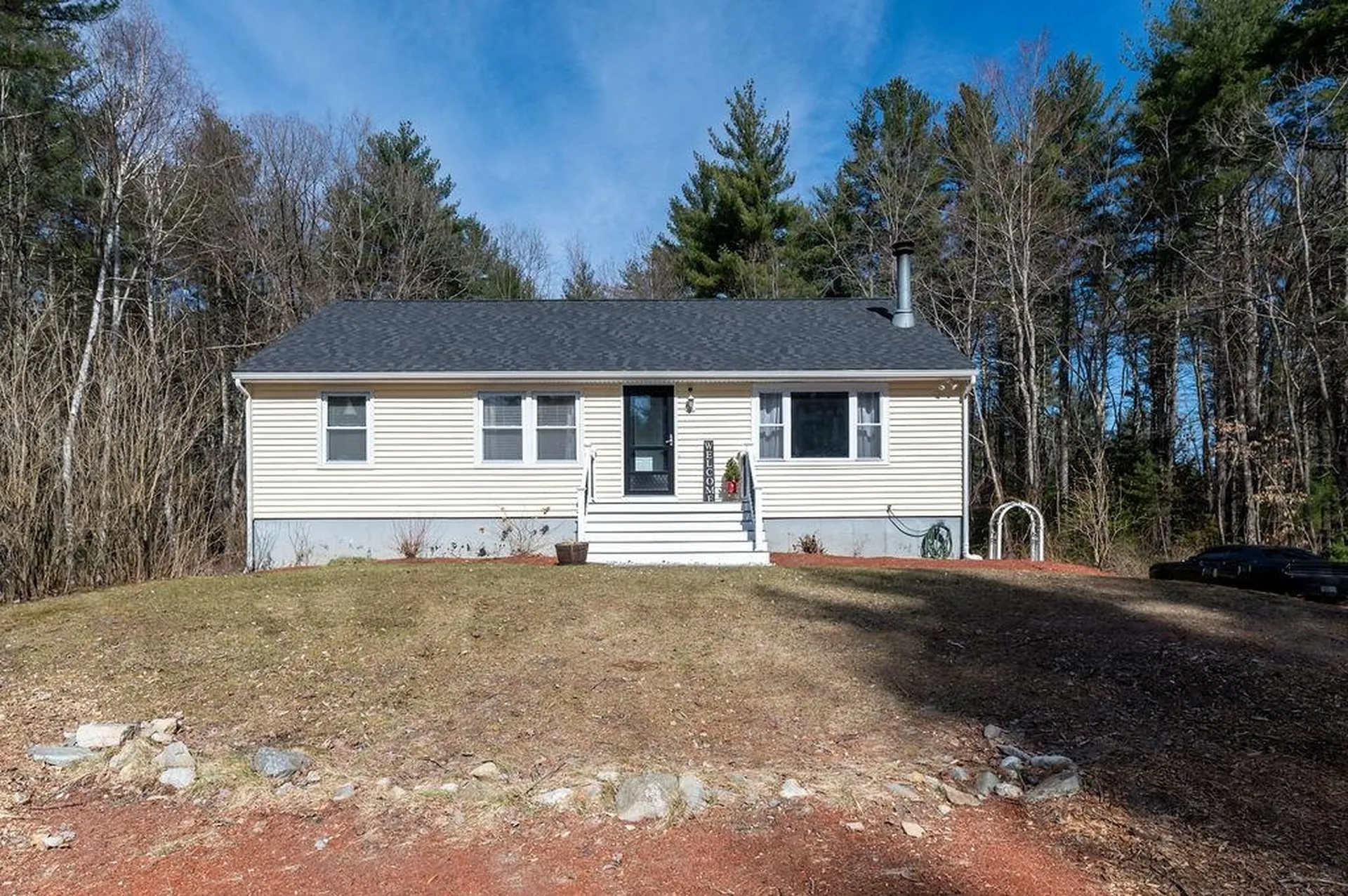 11 Rotterdam Drive Litchfield NH 03052