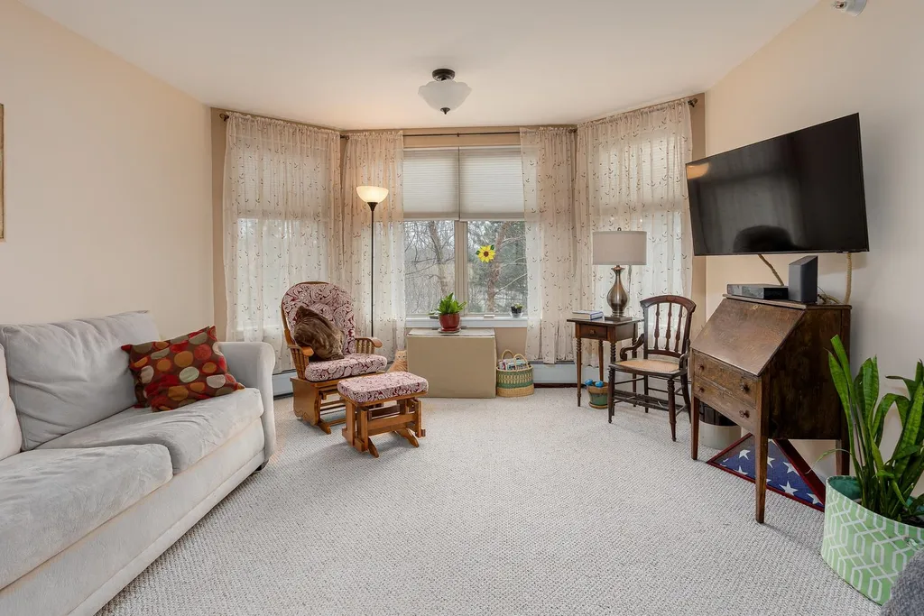 409 Farrell Street South Burlington VT 05403