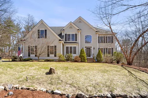 15 Cristy Road Windham NH 03087