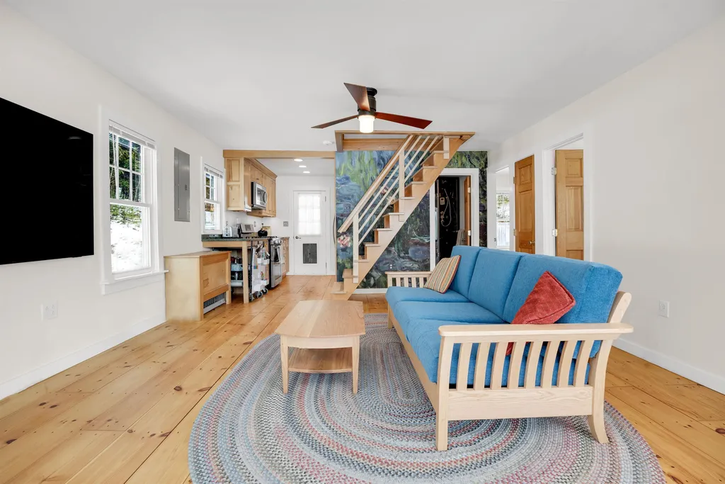307 River Road Lyme NH 03768