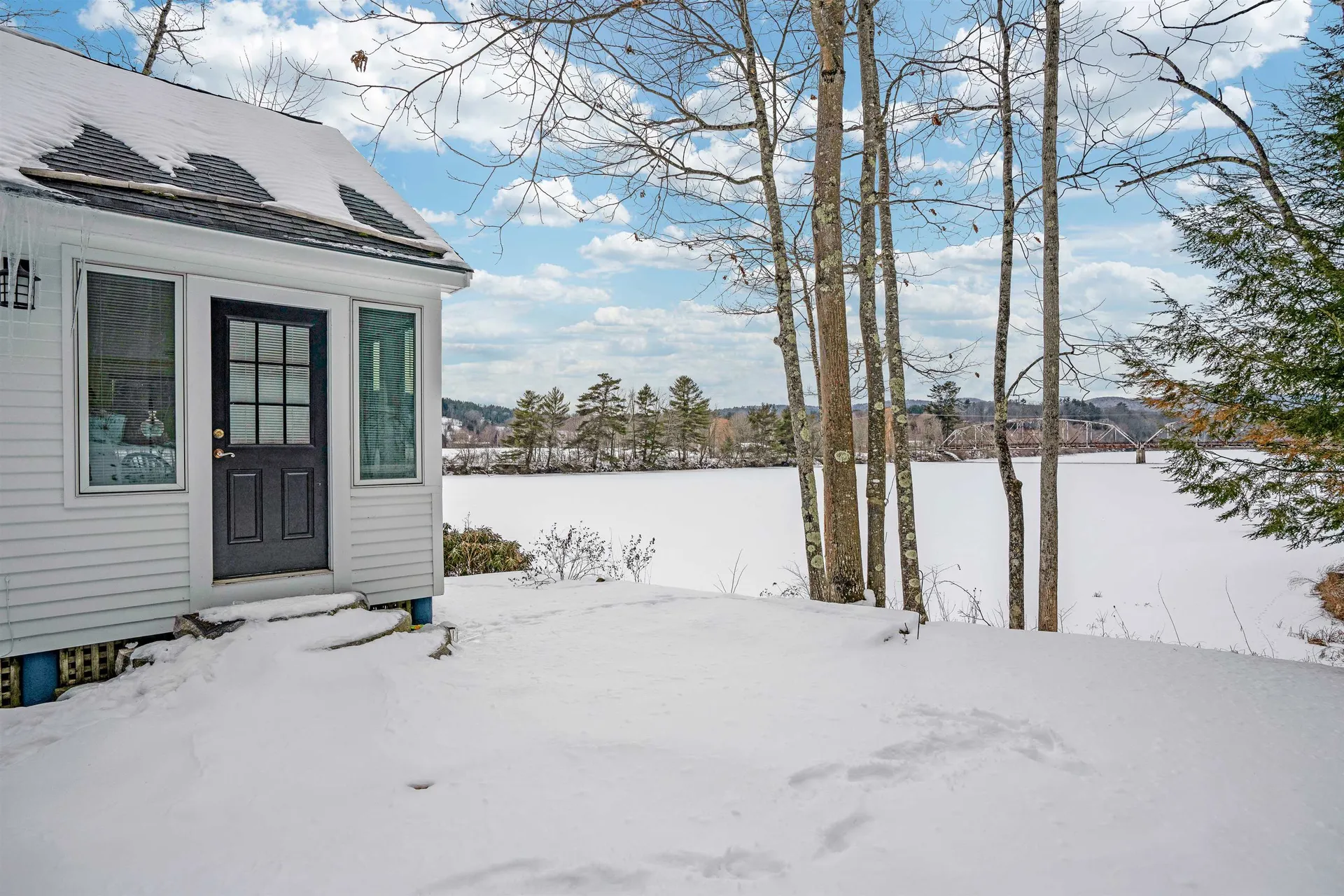 307 River Road Lyme NH 03768