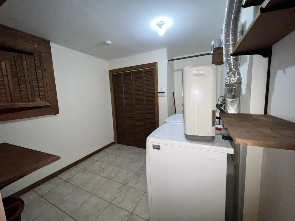 75 Naulahka Lane Hartford VT 05059