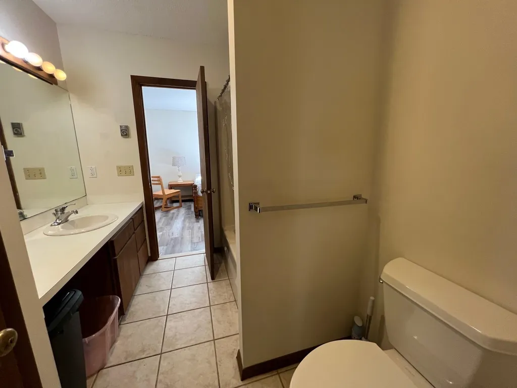 75 Naulahka Lane Hartford VT 05059