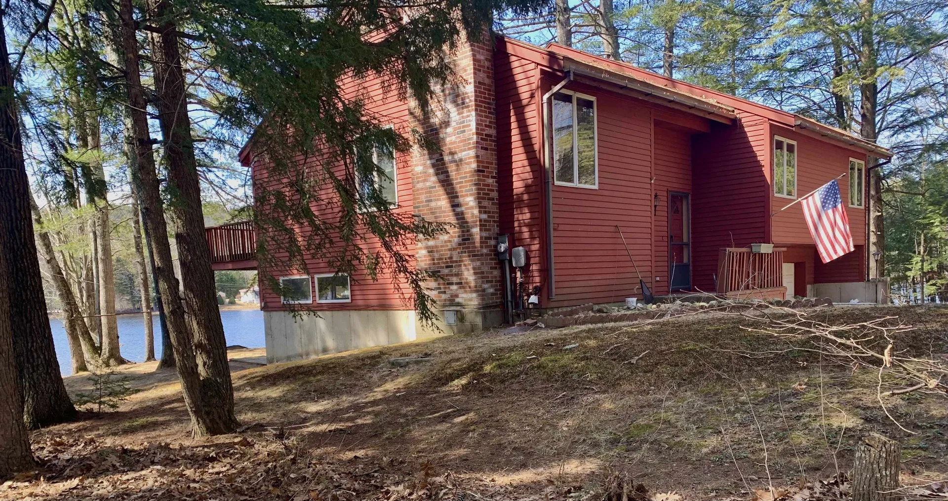 127 New Hampshire Drive Webster NH 03303