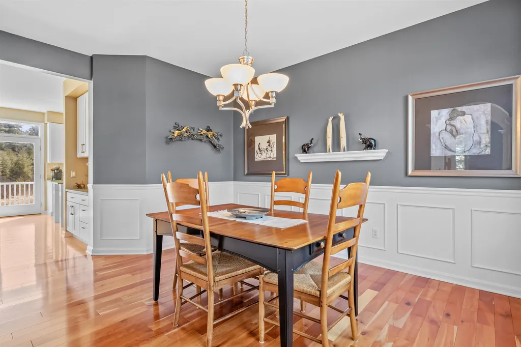 249 Cobblestone Circle South Burlington VT 05403