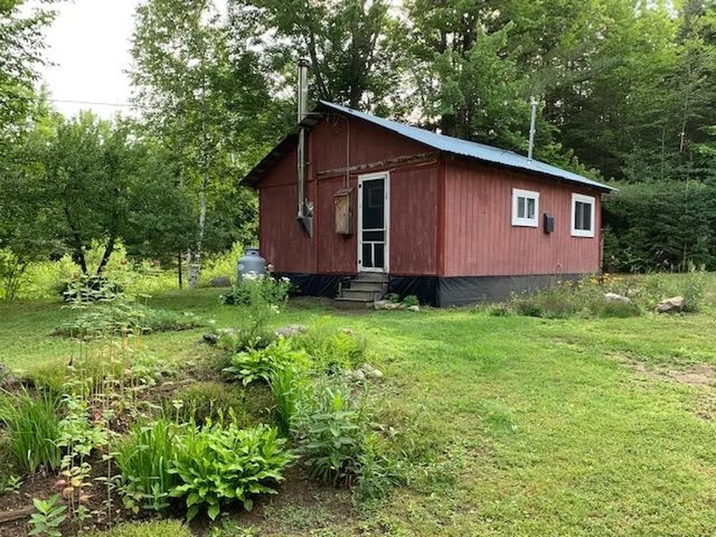 1024 Victory Road Burke, VT Real Estate MLS 4903163