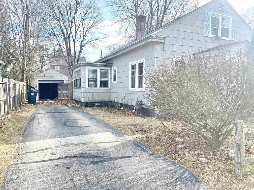 10 Revere Street Nashua NH 03060