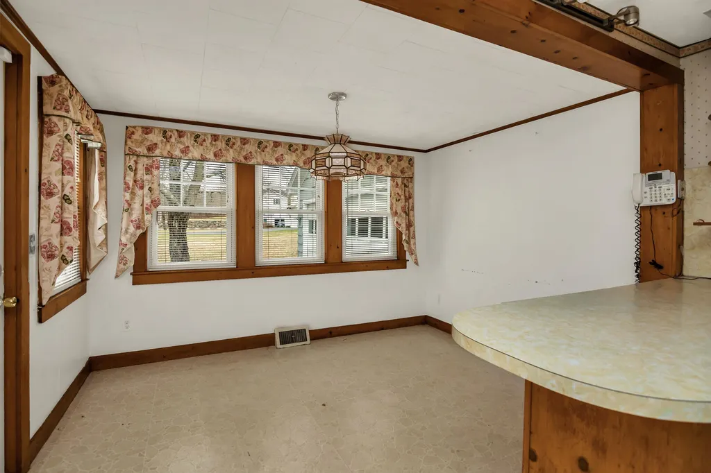 1804 Wellington Road Manchester NH 03104