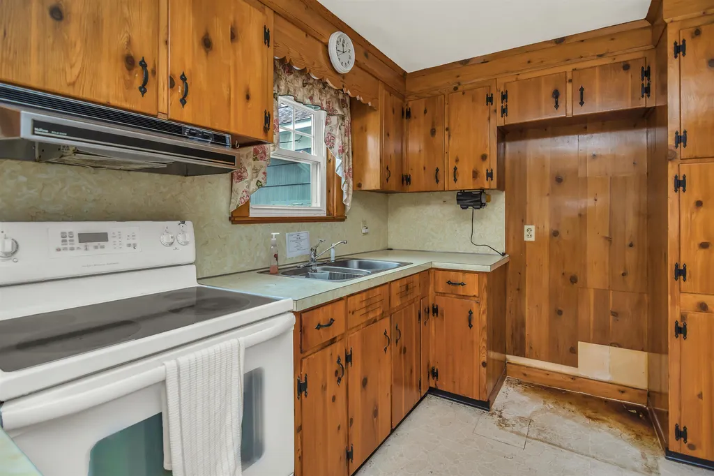 1804 Wellington Road Manchester NH 03104