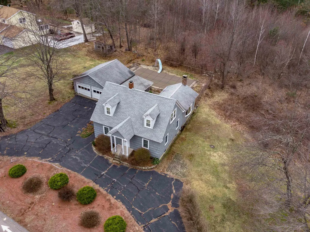 1804 Wellington Road Manchester NH 03104
