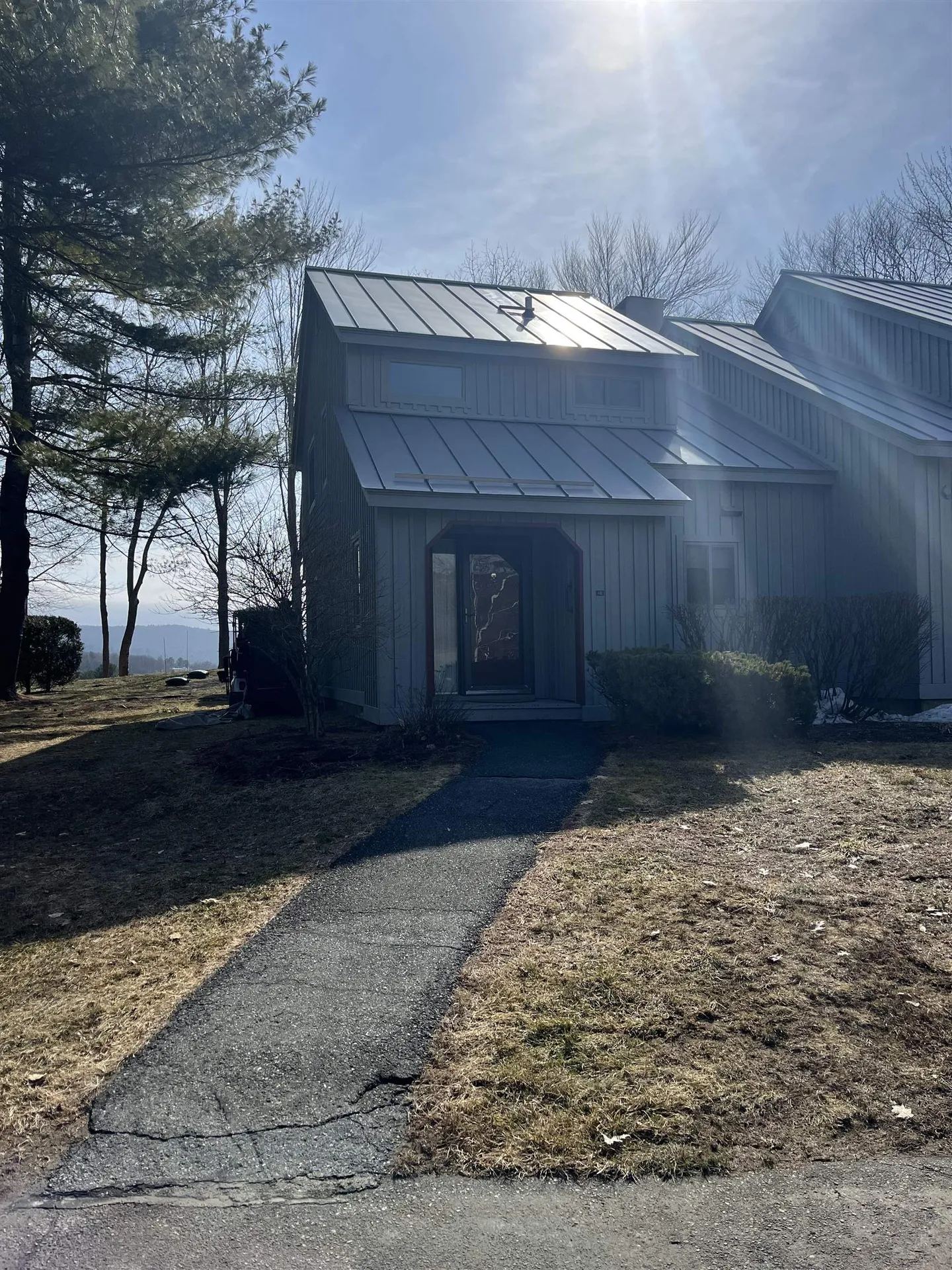 860 Murphys Road Hartford VT 05059
