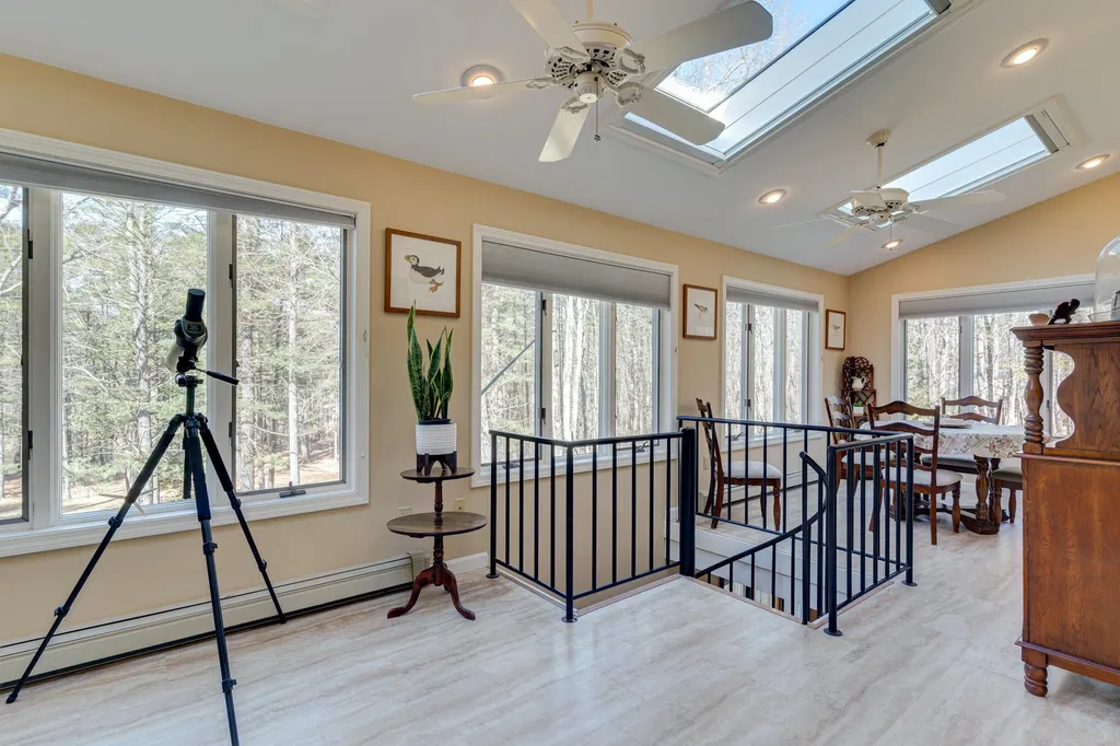 16 Laurel Lane Durham NH 03824